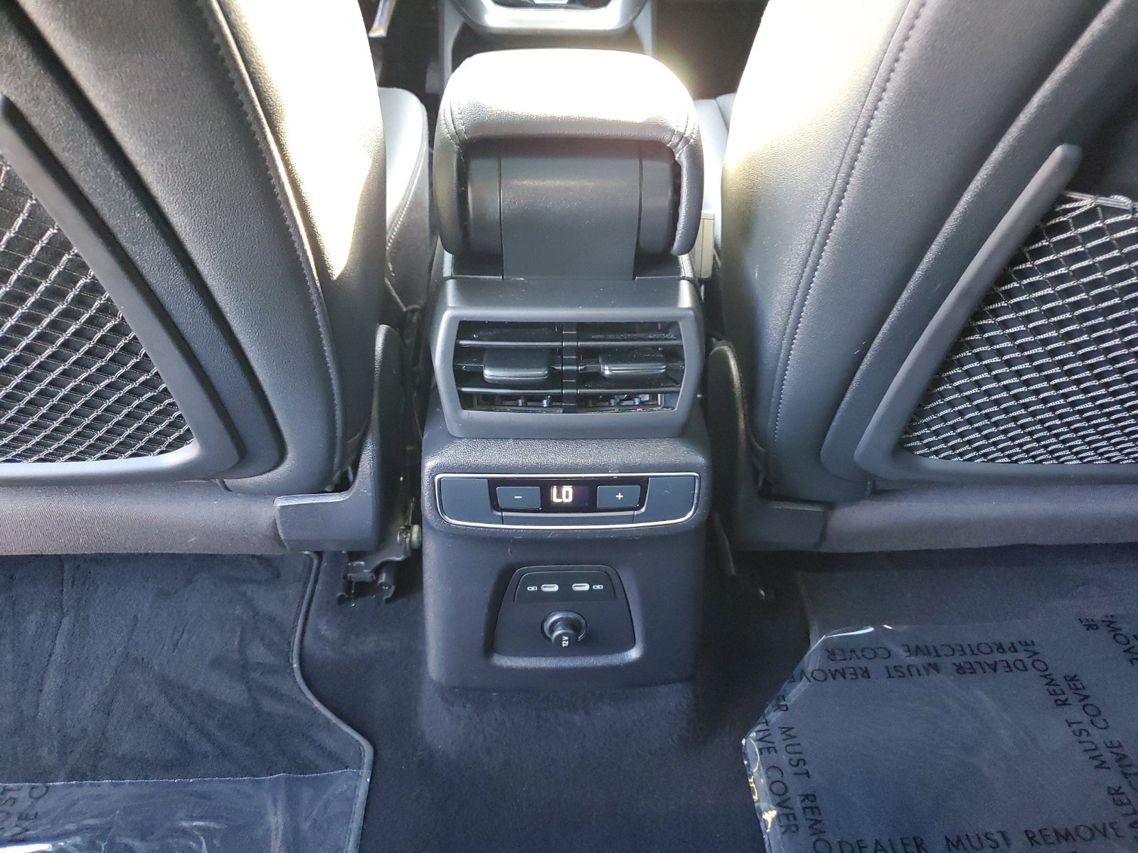 Used 2024 Audi Q4 e-tron Prestige AWD/4WD image 12