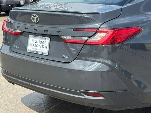 Used 2025 Toyota Camry Hybrid FWD image 7