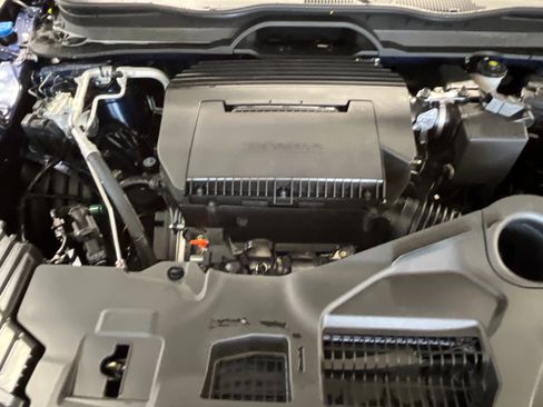 New 2025 Honda Pilot Sport image 14