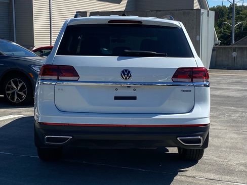 Used 2023 Volkswagen Atlas SE image 3