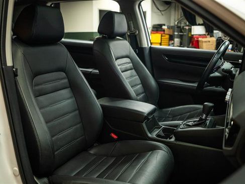 Used 2025 Honda CR-V EX-L image 15