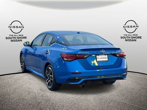Used 2025 Nissan Sentra SR FWD image 8