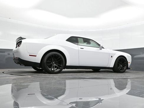 Used 2023 Dodge Challenger R/T Scat Pack image 38