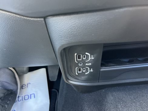 Used 2024 RAM 3500 Tradesman w/ Towing Technology Group image 28