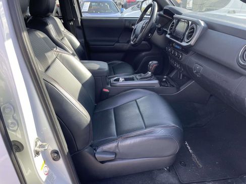 Used 2018 Toyota Tacoma TRD Pro image 47