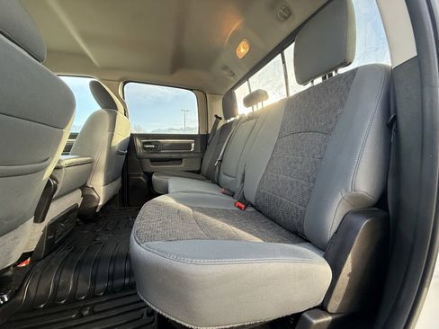 Used 2019 RAM 1500 Big Horn image 23