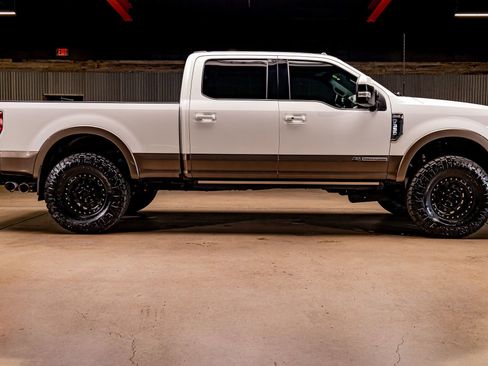 Used 2022 Ford F350 King Ranch w/ King Ranch Ultimate Package image 11