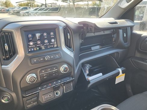 New 2026 GMC Sierra 2500 Pro w/ Convenience Package image 35