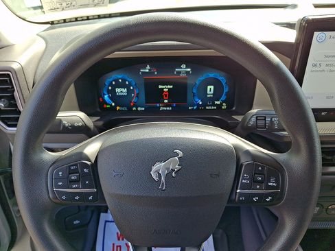 Used 2025 Ford Bronco Sport Big Bend AWD/4WD image 19