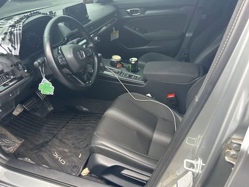 Used 2025 Honda Civic Sport image 15