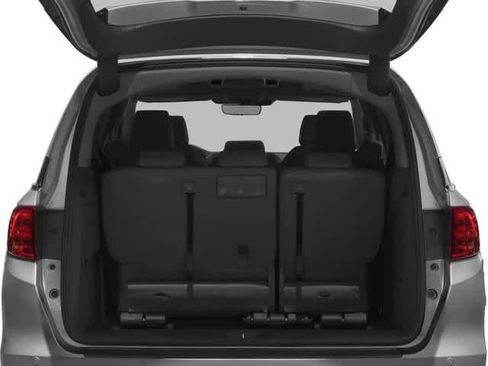 Used 2018 Honda Odyssey Elite image 15