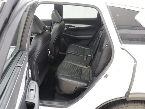 Used 2023 INFINITI QX50 Autograph AWD/4WD image 15