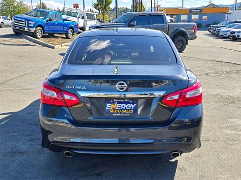 Used 2016 Nissan Altima 2.5 S w/ Power Driver Seat Package image 6