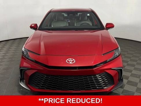 Used 2026 Toyota Camry SE w/ Convenience Package FWD image 2