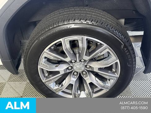 Used 2024 GMC Sierra 1500 Denali w/ Denali Reserve Package AWD/4WD image 21