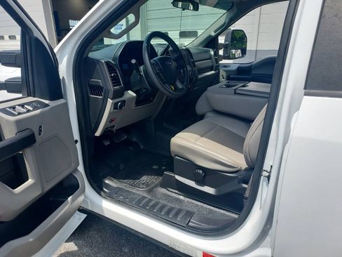 Used 2019 Ford F350 XL w/ Power Equipment Group AWD/4WD image 10