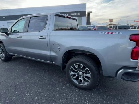Certified 2023 Chevrolet Silverado 1500 LT image 3