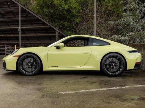 Certified 2025 Porsche 911 Carrera 4 GTS image 96