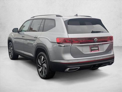New 2026 Volkswagen Atlas SE FWD image 7