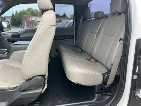 Used 2015 Ford F150 XL w/ Equipment Group 101A Mid AWD/4WD image 14
