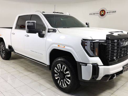 Used 2025 GMC Sierra 2500 Denali Ultimate AWD/4WD image 40