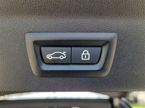 Used 2022 BMW X3 xDrive30i w/ M Sport Package 2 image 29