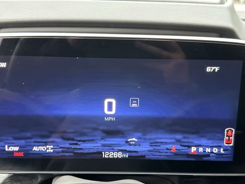 Used 2025 Chevrolet Suburban High Country w/ Sun And Tow Package image 23