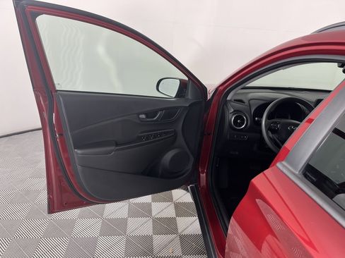 Used 2023 Hyundai Kona SEL image 10