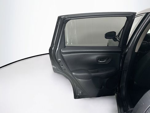 Used 2023 Honda HR-V LX image 31