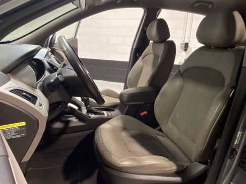 Used 2014 Hyundai Tucson SE image 11