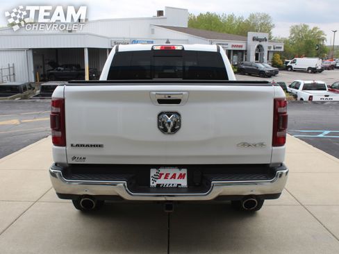 Used 2022 RAM 1500 Laramie AWD/4WD image 5