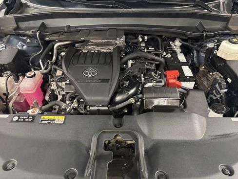 Used 2024 Toyota Grand Highlander AWD image 29