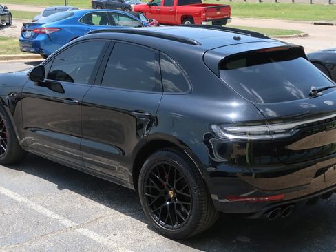 Used 2021 Porsche Macan GTS AWD/4WD image 12