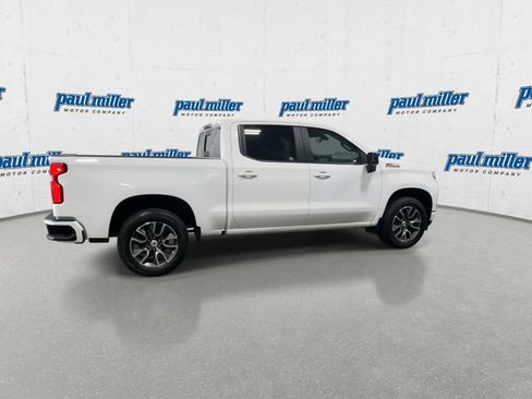 Used 2019 Chevrolet Silverado 1500 RST AWD/4WD image 12