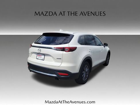 Used 2021 MAZDA CX-9 Touring w/ Touring Premium Package FWD image 2
