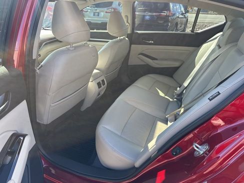 Used 2020 Nissan Altima 2.5 SL image 18