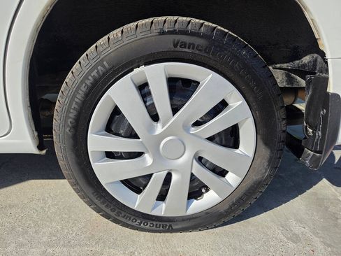 Used 2017 Nissan NV200 SV w/ Technology Package FWD image 43