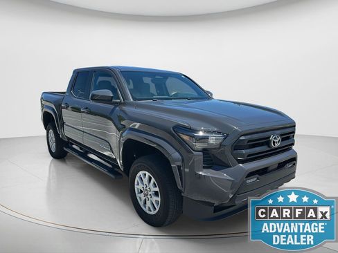 Used 2024 Toyota Tacoma SR5 RWD image 3