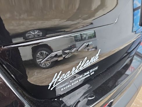 New 2025 Jeep Grand Cherokee L Limited w/ Luxury Tech Group II image 19