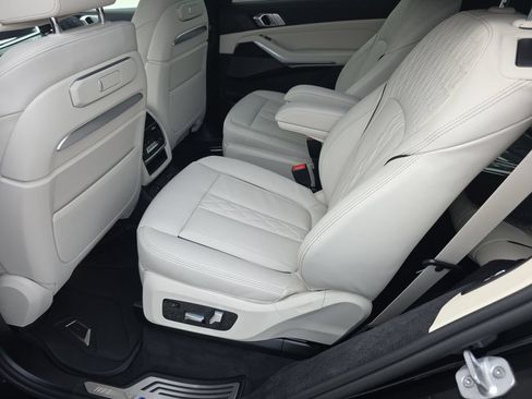 New 2027 BMW X7 xDrive40i w/ Executive Package AWD/4WD image 10