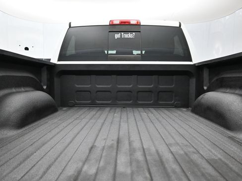 Used 2012 RAM 1500 Limited RWD image 7
