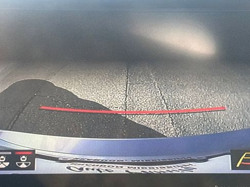 Used 2023 Toyota Camry XSE image 11