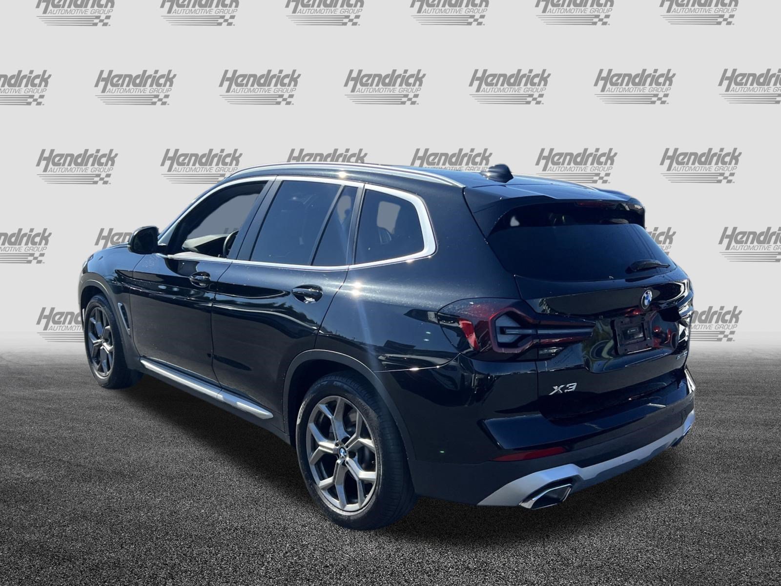 Used 2024 BMW X3 sDrive30i w/ Premium Package RWD image 8