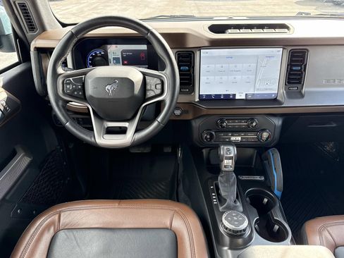 Used 2022 Ford Bronco Outer Banks w/ Sasquatch Package image 8