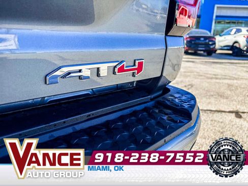 Used 2026 GMC Canyon AT4 w/ AT4 Premium Package image 9