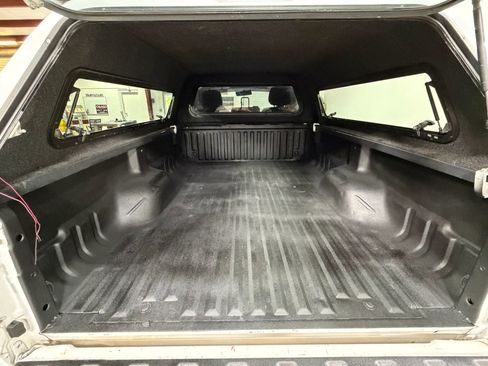 Used 2013 Ford F250 XL RWD image 9