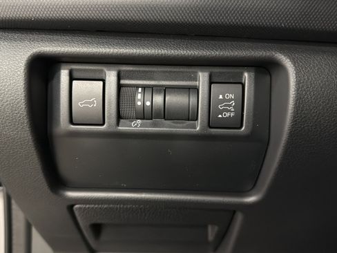 Used 2026 Subaru Forester Touring AWD/4WD image 18