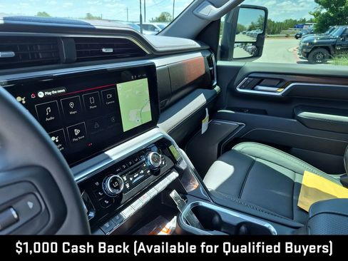New 2026 GMC Sierra 2500 Denali w/ Denali Reserve Package AWD/4WD image 27