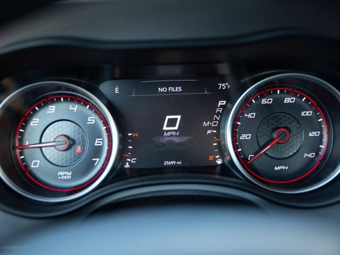 Used 2023 Dodge Charger SXT RWD image 11