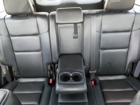 Used 2020 Jeep Grand Cherokee High Altitude AWD/4WD image 13